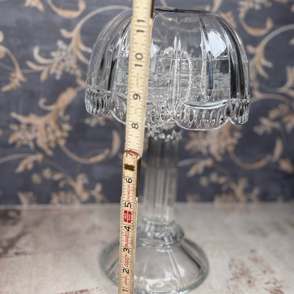 Vintage Pressed Glass Fairy Lamp Pedestal Candle Holder Heavy Cut Glass - Picture 3 of 8